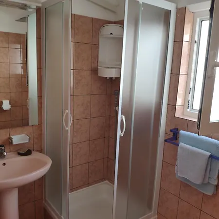Appartement & Nora Rab Town