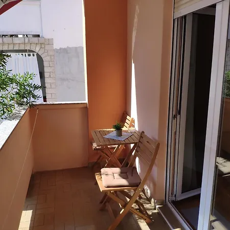 Appartement & Nora *