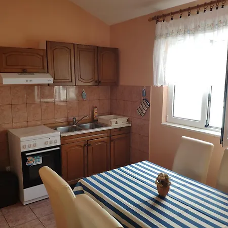 Appartement & Nora Rab Town