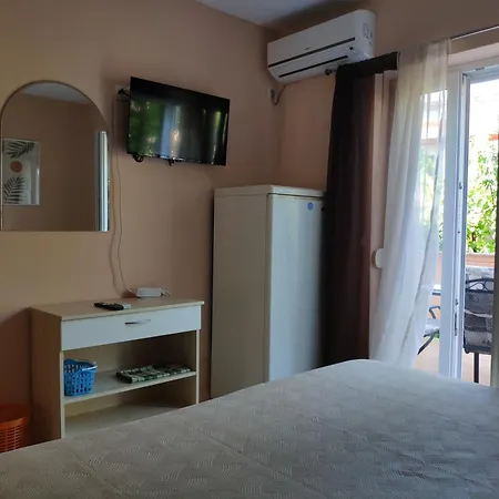 & Nora Appartement *