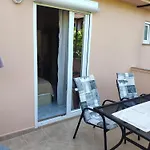 & Nora Διαμέρισμα *