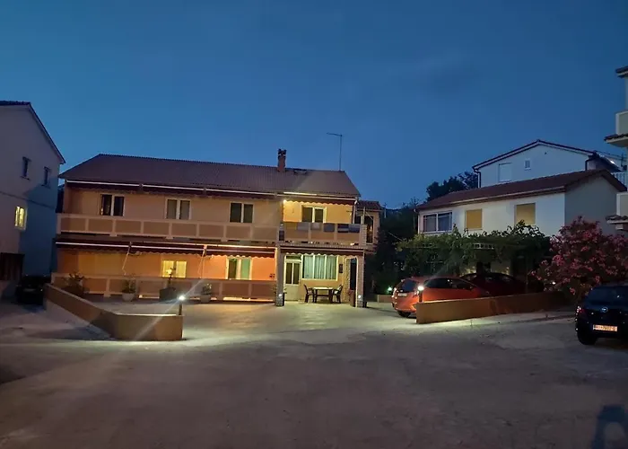 Apartmán & Nora *