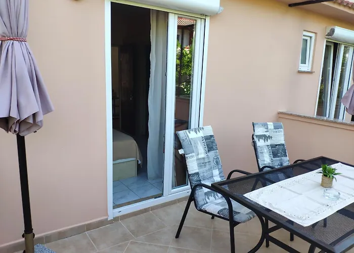 & Nora Apartmán *